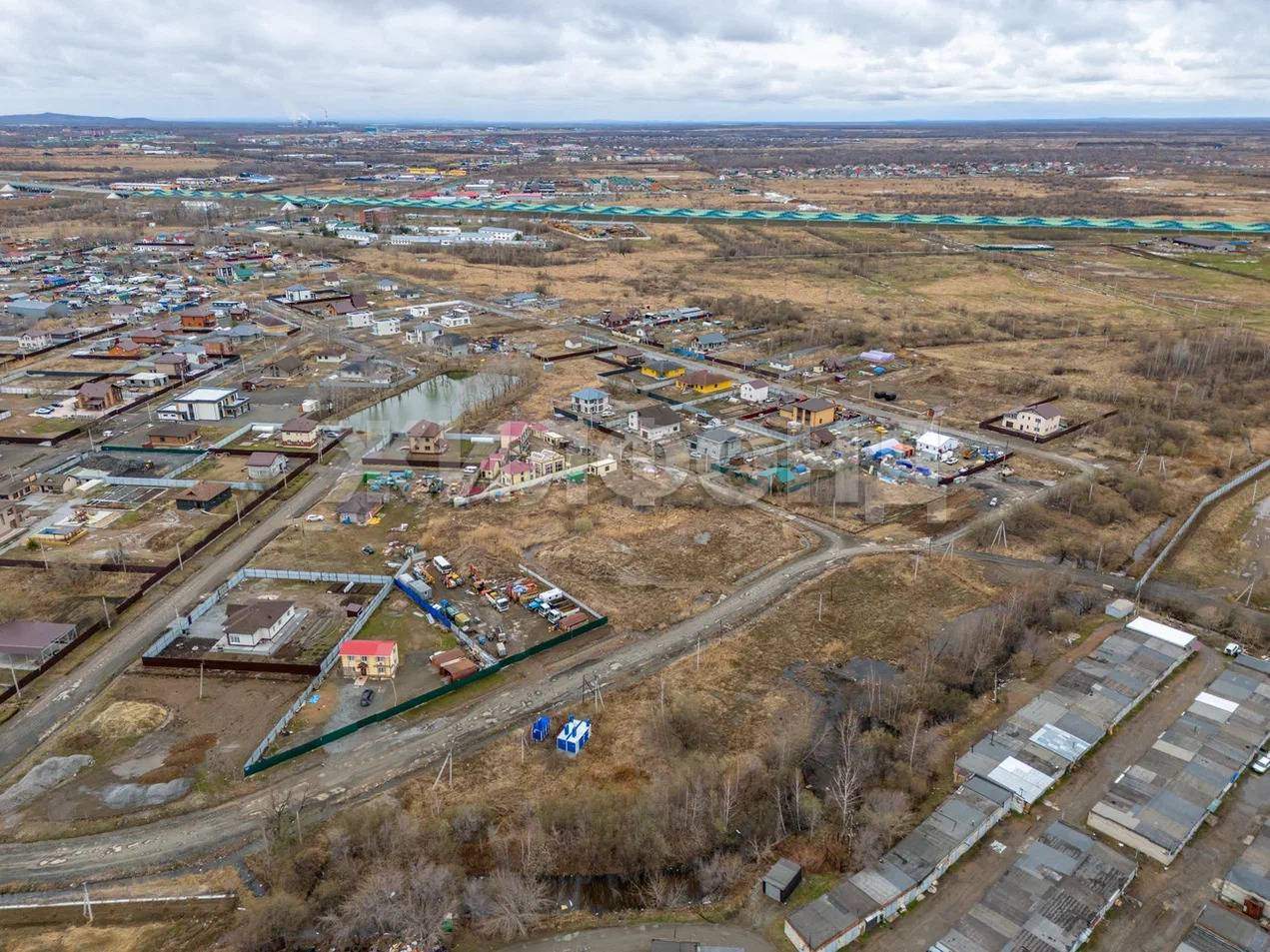 Продам земельный участок 3000 м.кв.