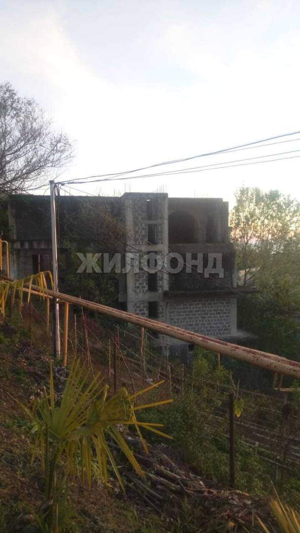 Продам земельный участок 600 м.кв.