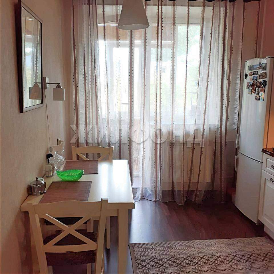 Квартира на продажу в Томске, Советская улица, 50 фото №1