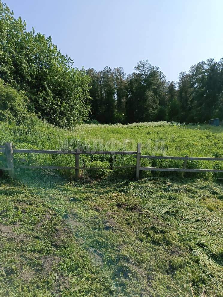 Продам земельный участок 2600 м.кв.