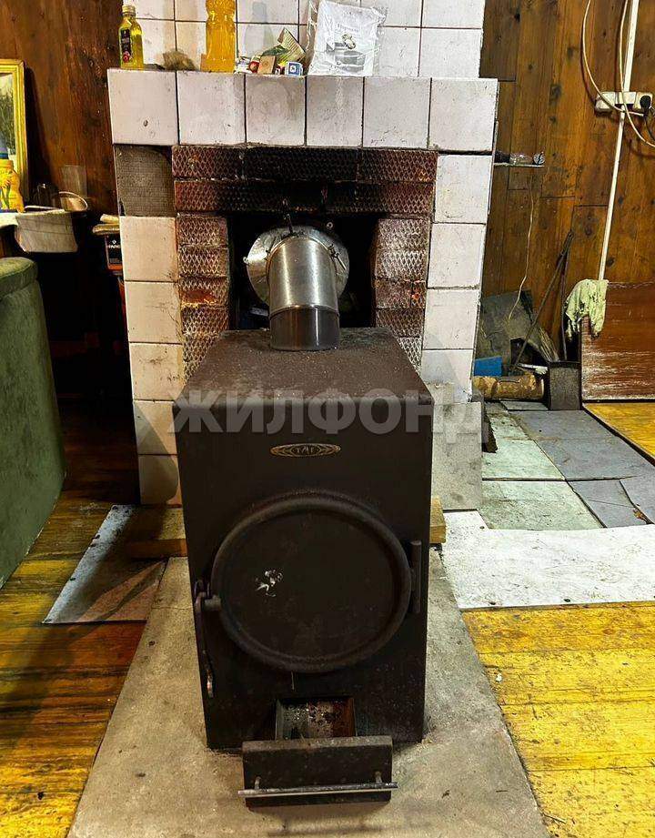 Продам земельный участок 1656 м.кв.