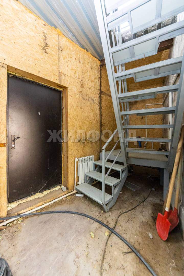 Продам земельный участок 2000 м.кв.