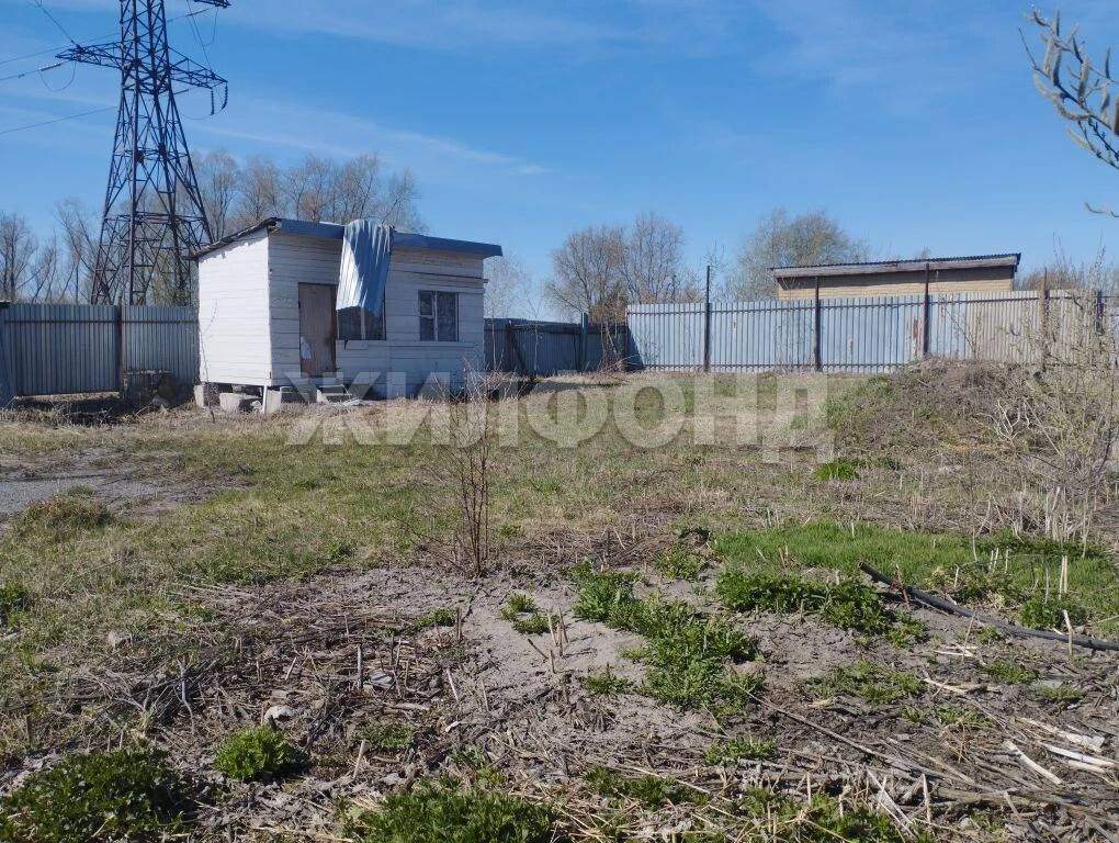 Продам земельный участок 656 м.кв.