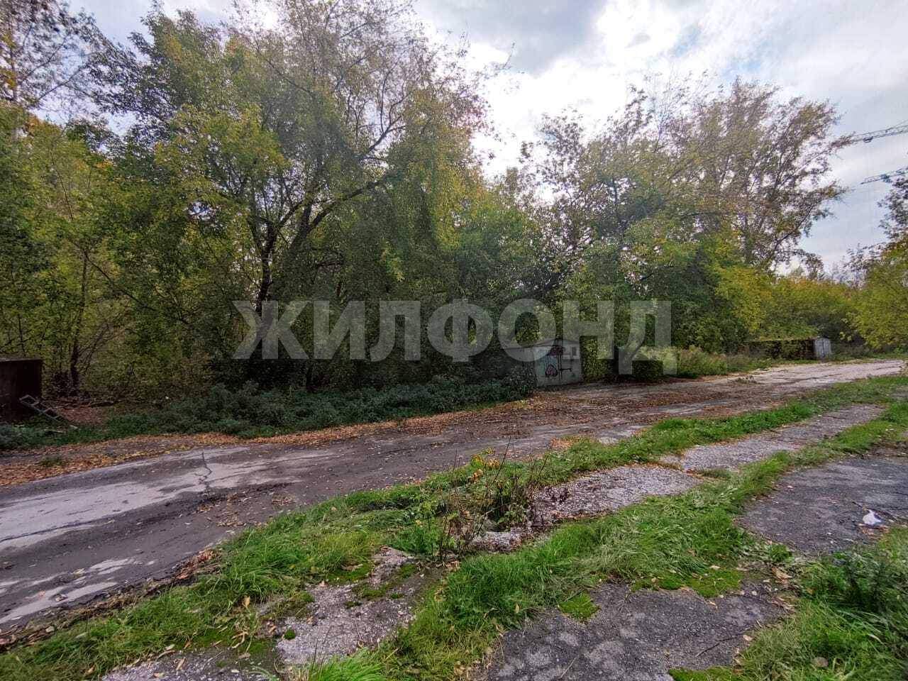 Продам земельный участок 1238 м.кв.