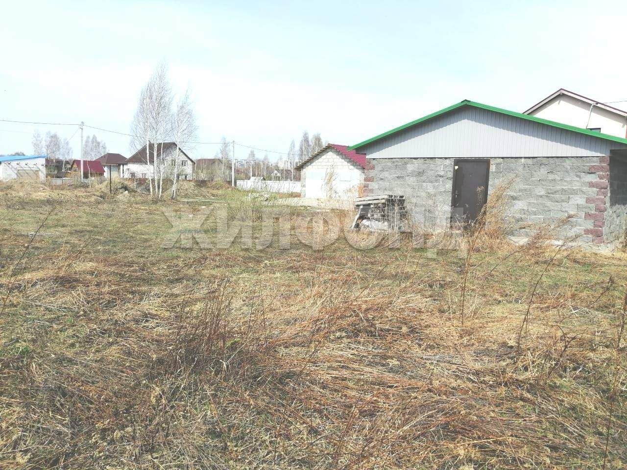 Продам земельный участок 765 м.кв.