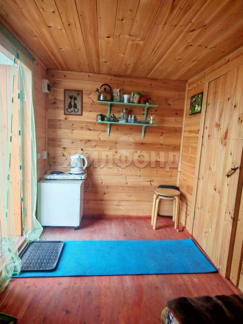 Продам земельный участок 580 м.кв.