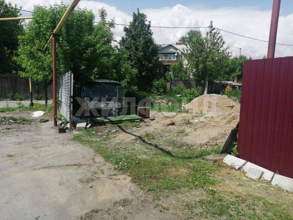 Продам земельный участок 294 м.кв.