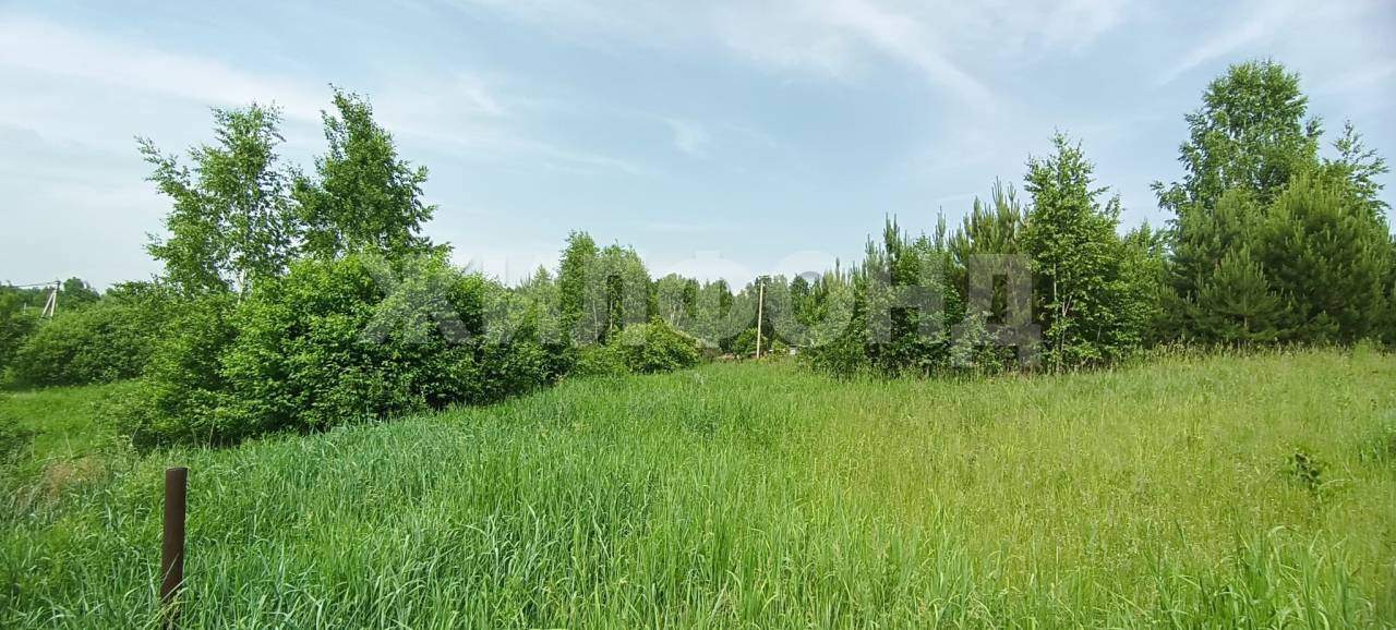 Продам земельный участок 1052 м.кв.