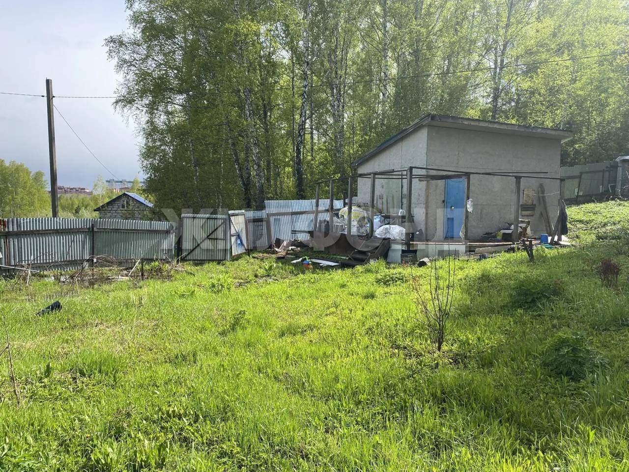 Продам земельный участок 828 м.кв.