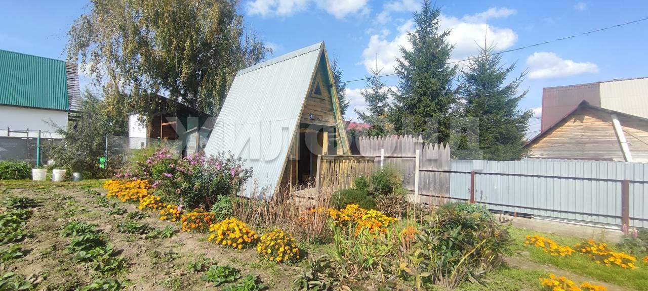 Продам земельный участок 895 м.кв.