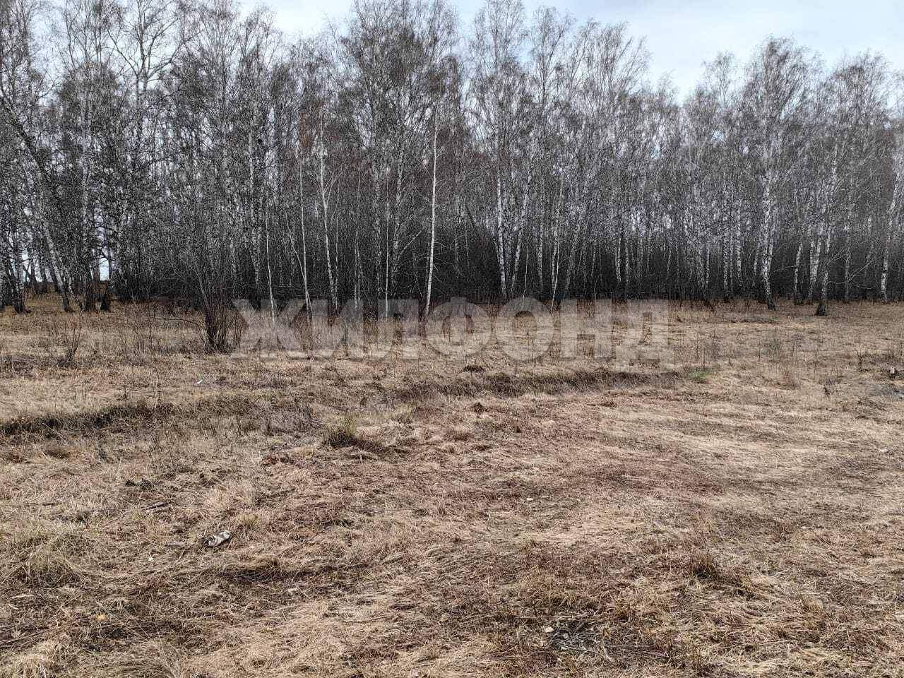 Продам земельный участок 1000 м.кв.