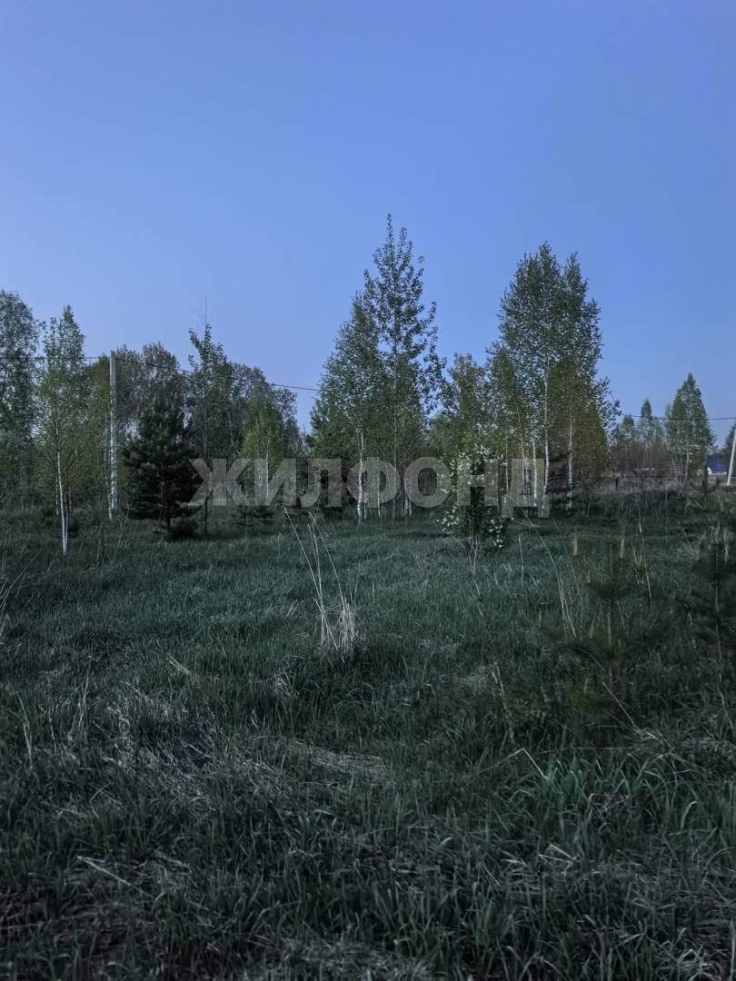 Продам земельный участок 732 м.кв.