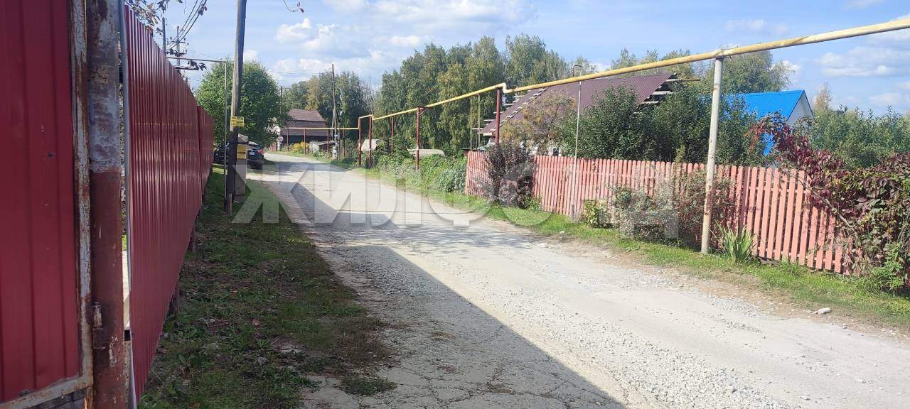 Продам земельный участок 895 м.кв.