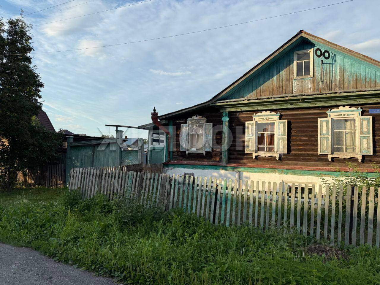 Продам земельный участок 850 м.кв.