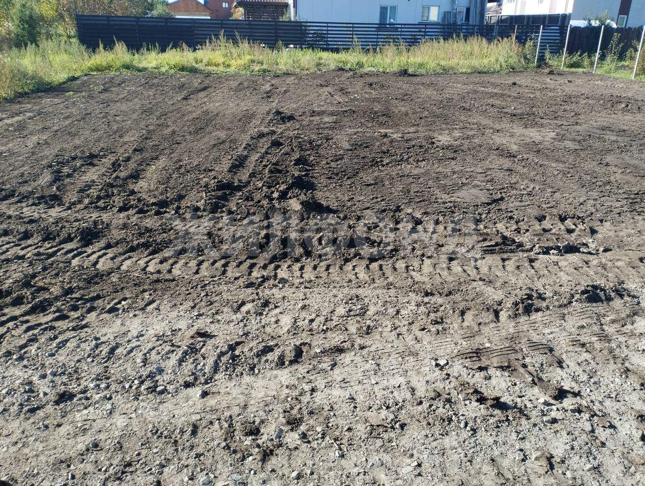 Продам земельный участок 820 м.кв.