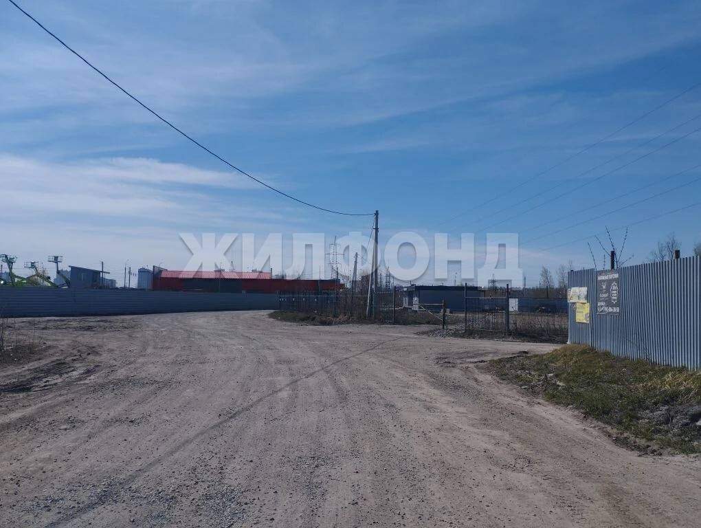 Продам земельный участок 656 м.кв.
