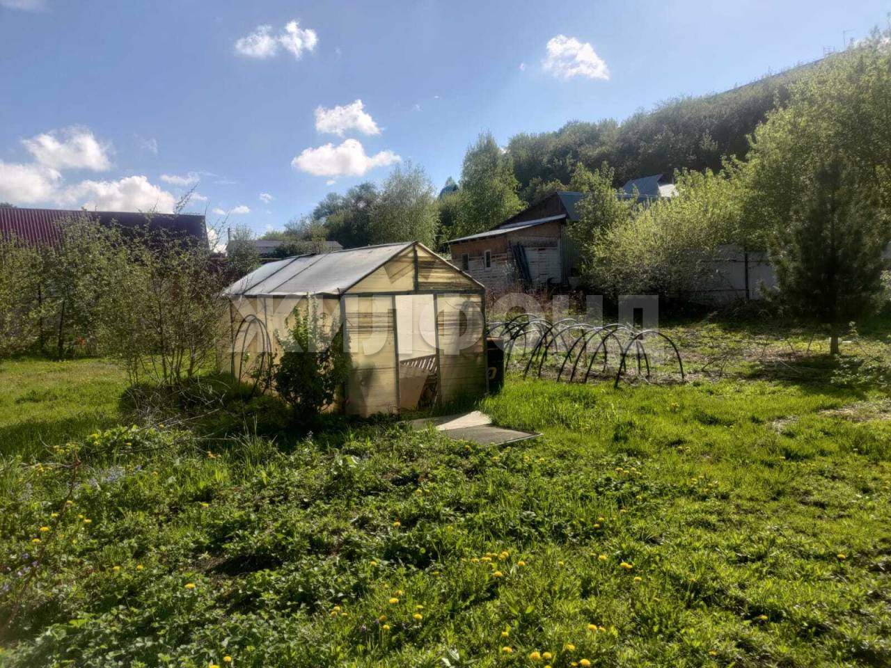 Продам земельный участок 500 м.кв.