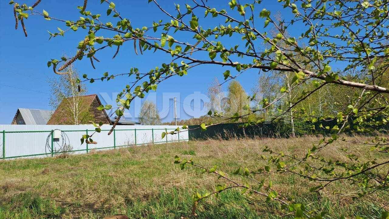 Продам земельный участок 2000 м.кв.
