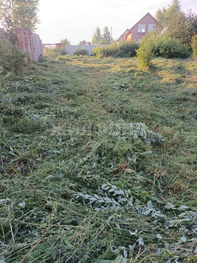 Продам земельный участок 600 м.кв.