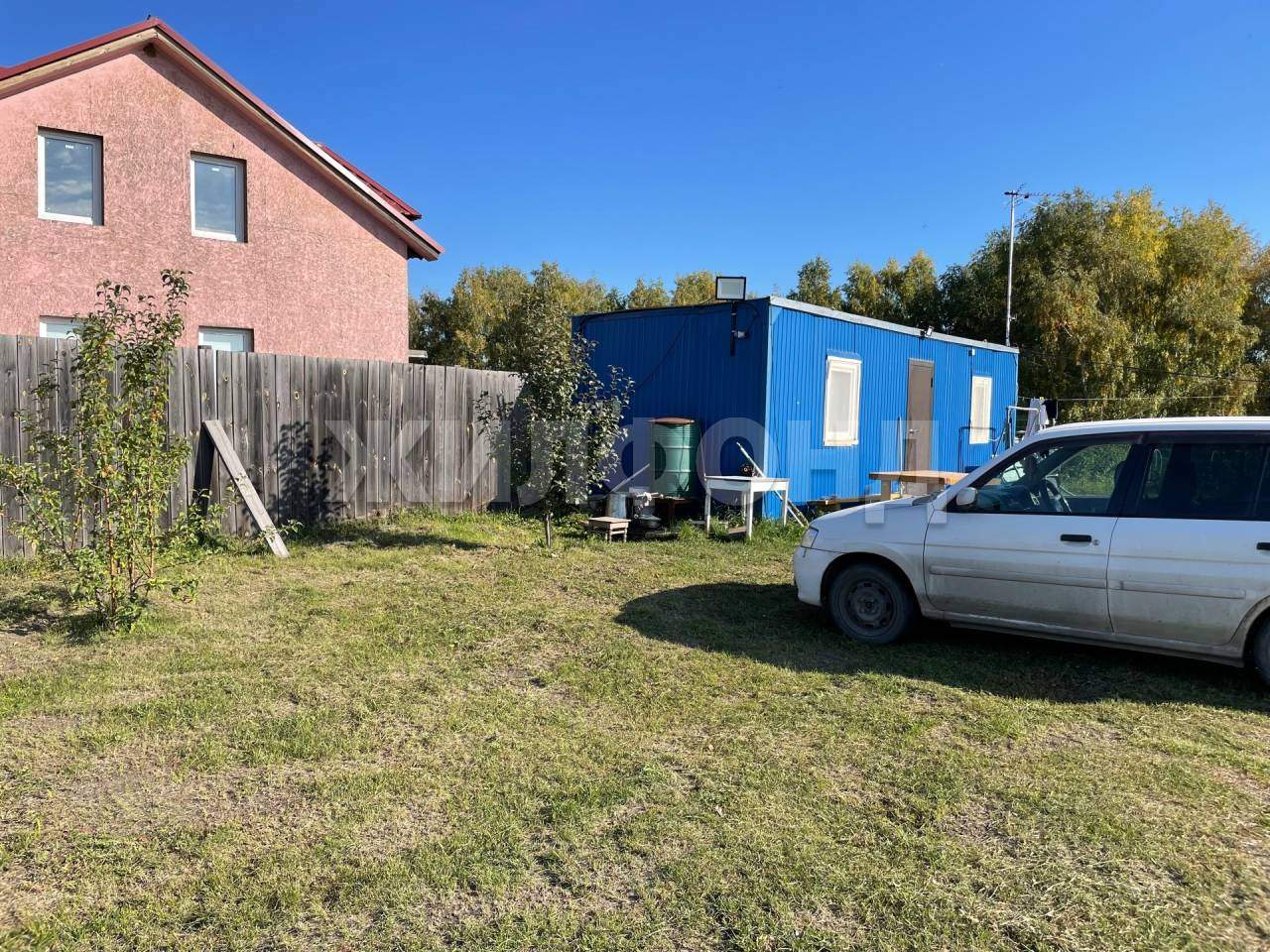 Продам земельный участок 2500 м.кв.