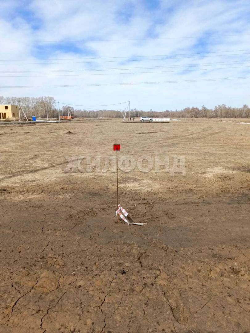 Продам земельный участок 1354 м.кв.