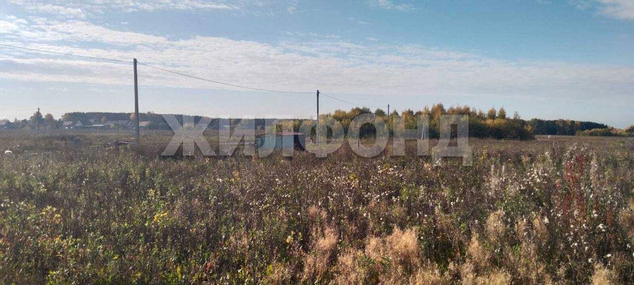 Продам земельный участок 1000 м.кв.