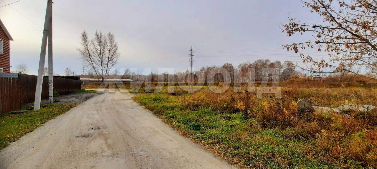 Продам земельный участок 850 м.кв.