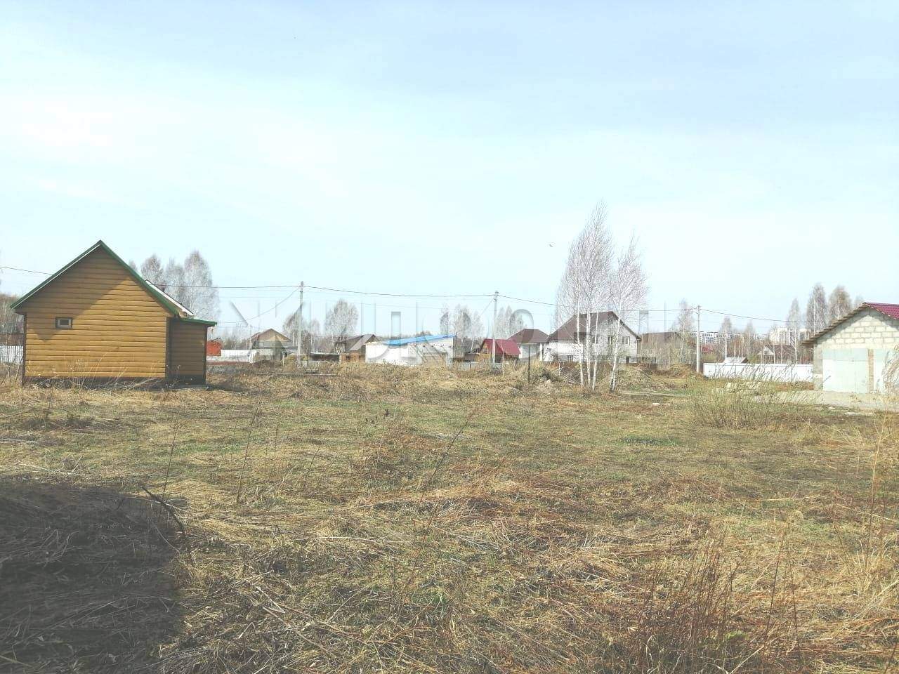 Продам земельный участок 765 м.кв.