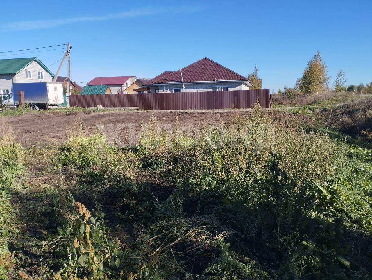 Продам земельный участок 820 м.кв.