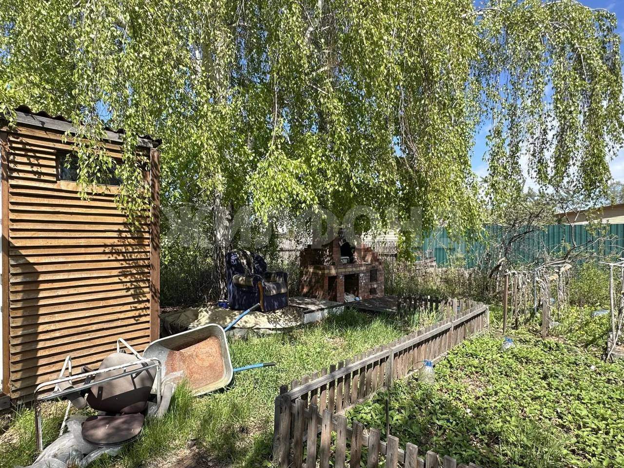 Продам земельный участок 1200 м.кв.