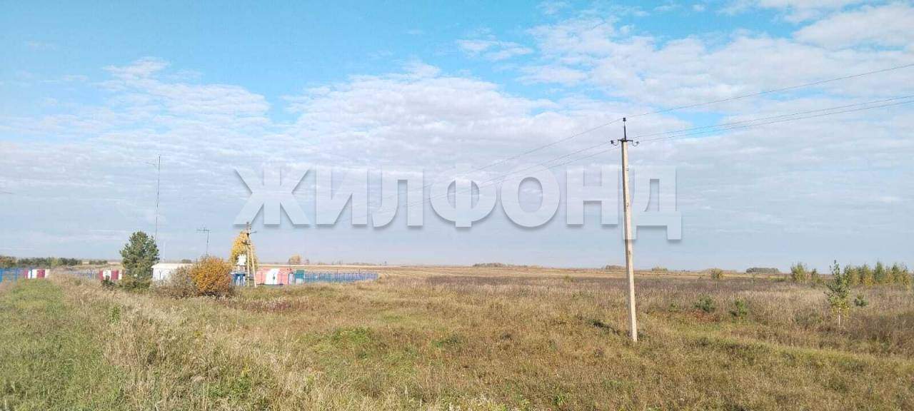 Продам земельный участок 1000 м.кв.