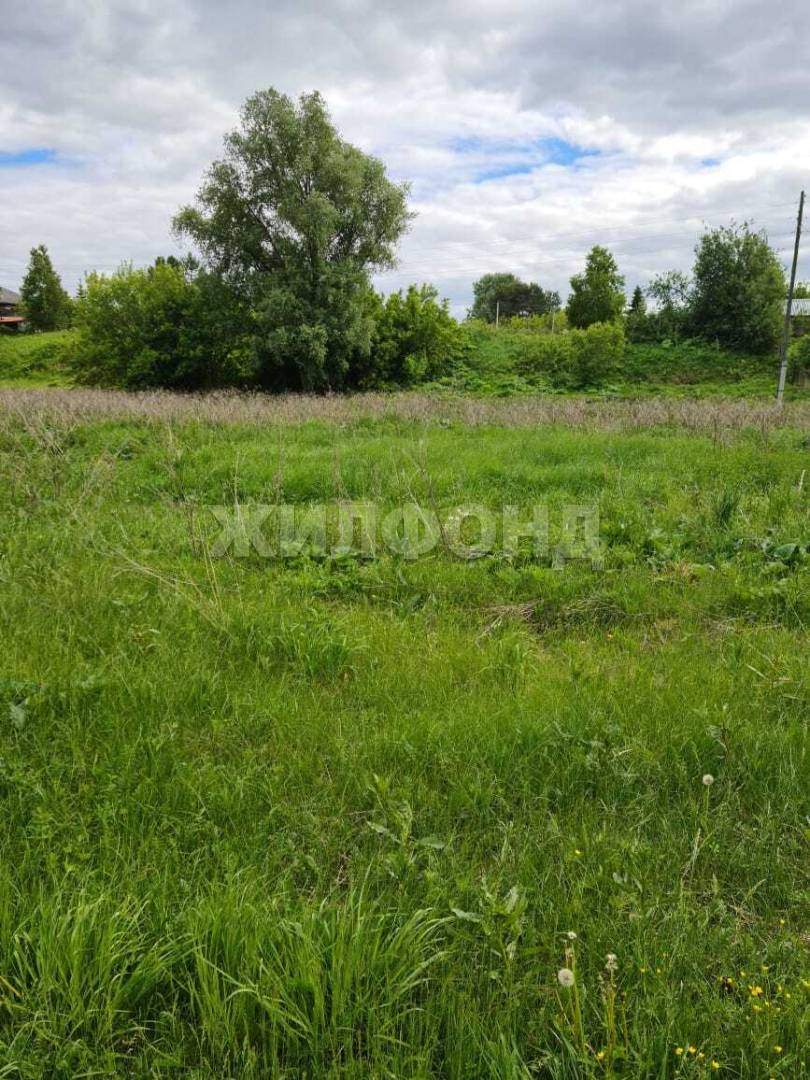Продам земельный участок 2885 м.кв.