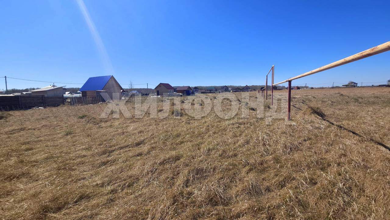 Продам земельный участок 1000 м.кв.