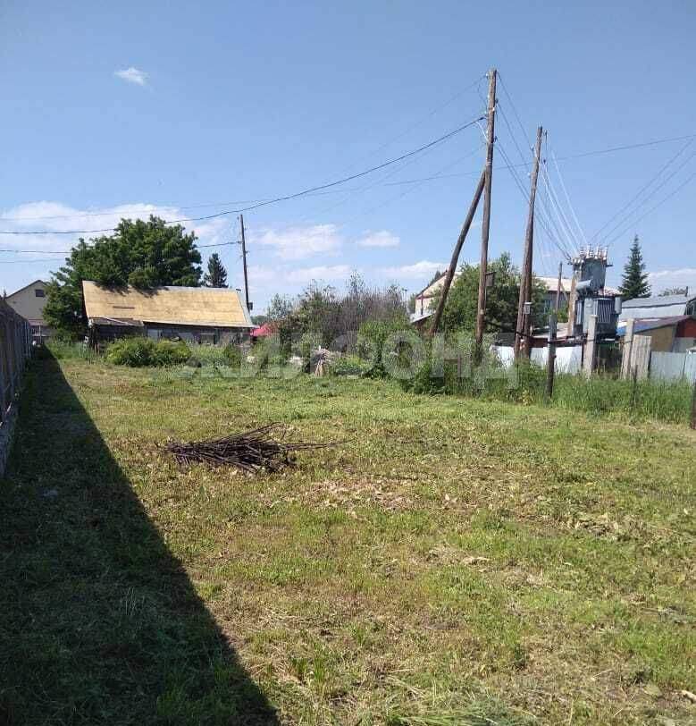 Продам земельный участок 542 м.кв.