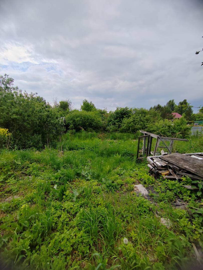 Продам земельный участок 900 м.кв.