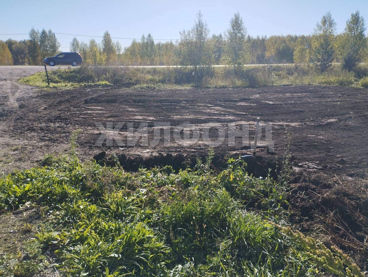 Продам земельный участок 820 м.кв.