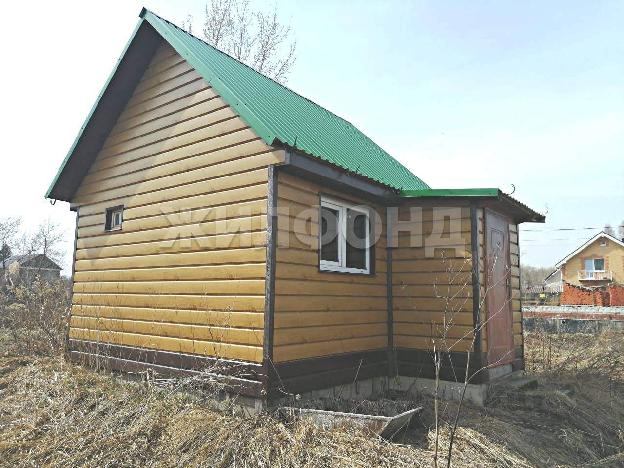 Продам земельный участок 765 м.кв.