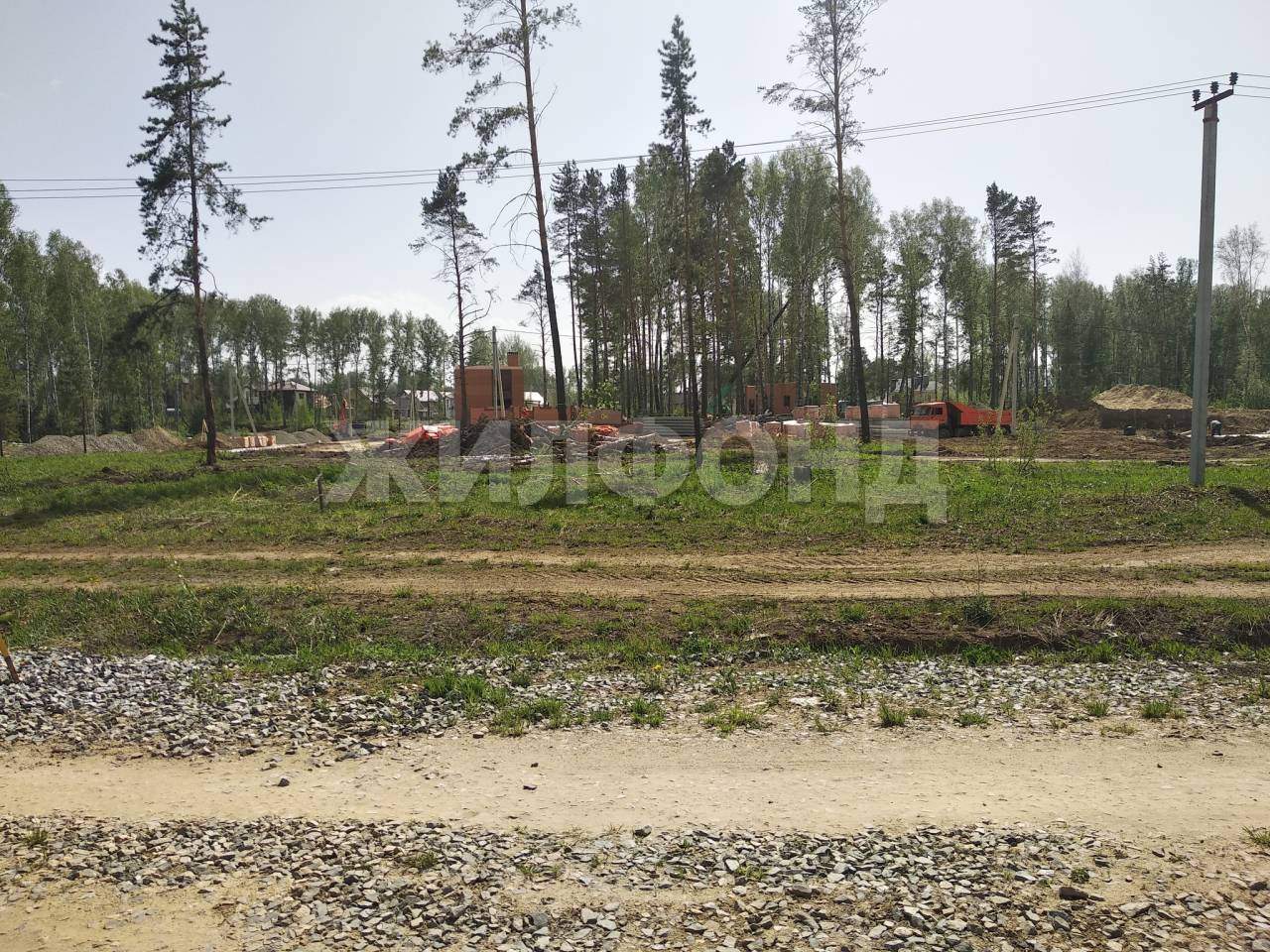 Продам земельный участок 920 м.кв.
