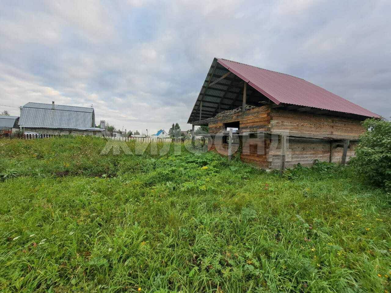 Продам земельный участок 600 м.кв.