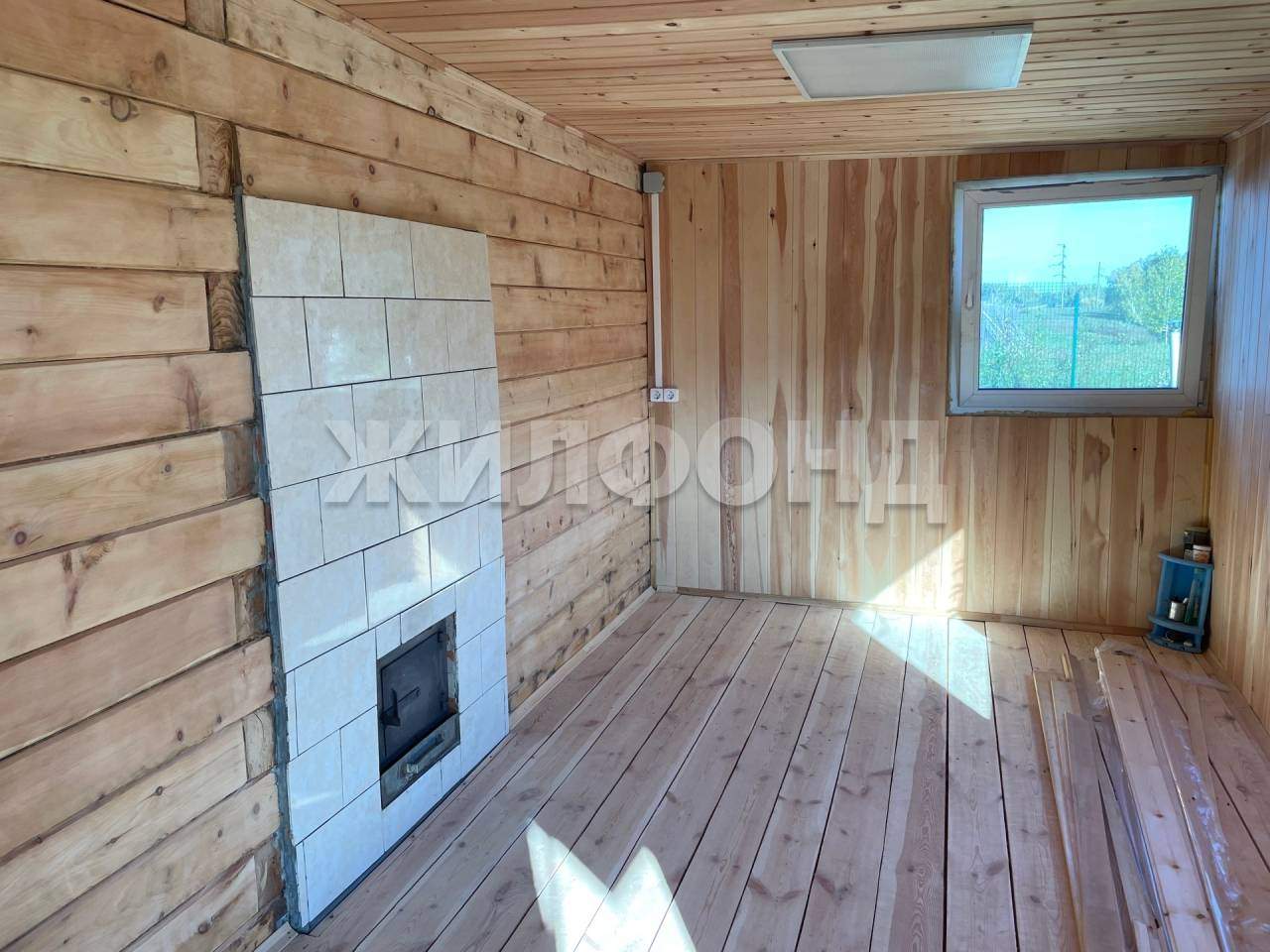 Продам земельный участок 2500 м.кв.
