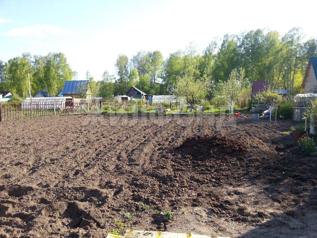 Продам земельный участок 777 м.кв.