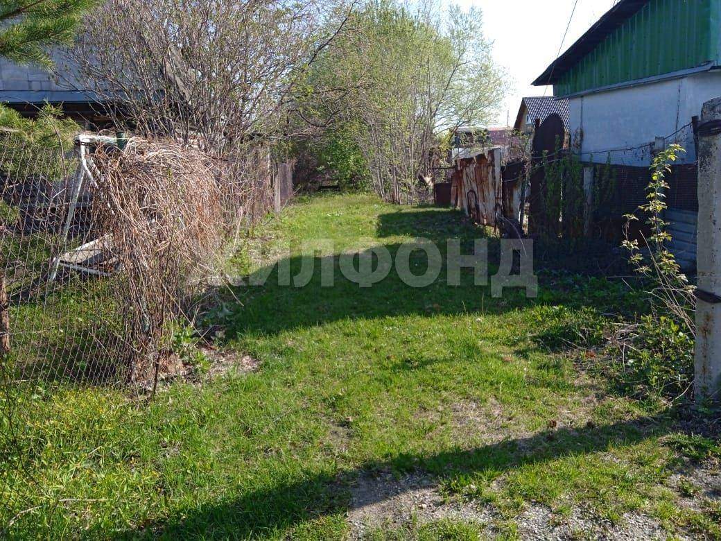 Продам земельный участок 400 м.кв.