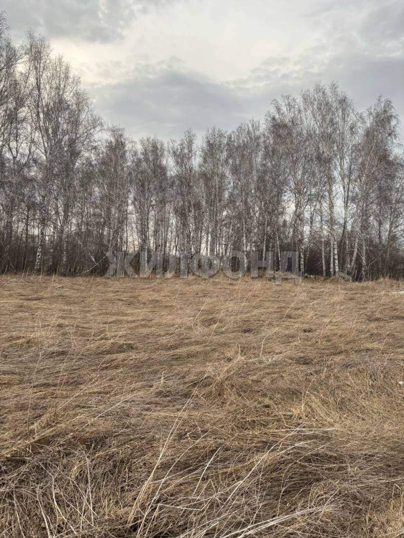 Продам земельный участок 1000 м.кв.