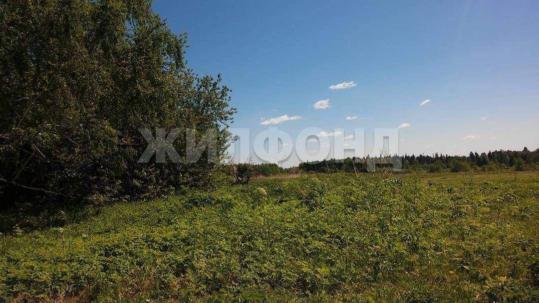 Продам земельный участок 1120 м.кв.