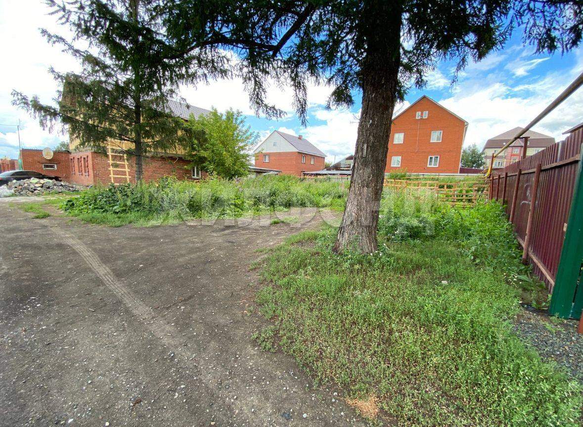Продам земельный участок 649 м.кв.