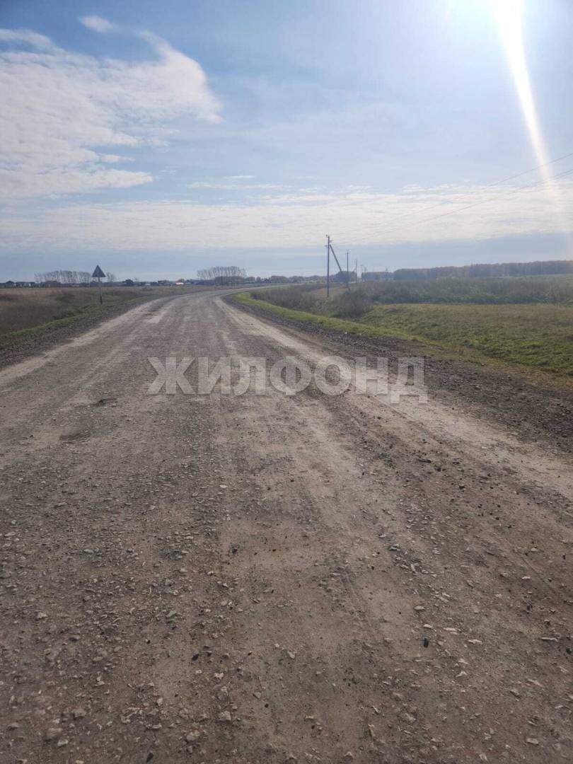 Продам земельный участок 2392 м.кв.