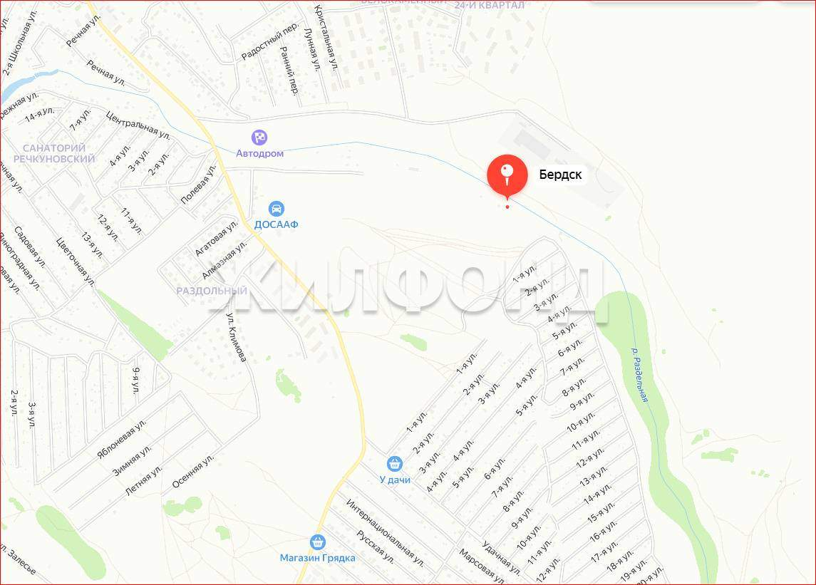 Продам земельный участок 1017 м.кв.