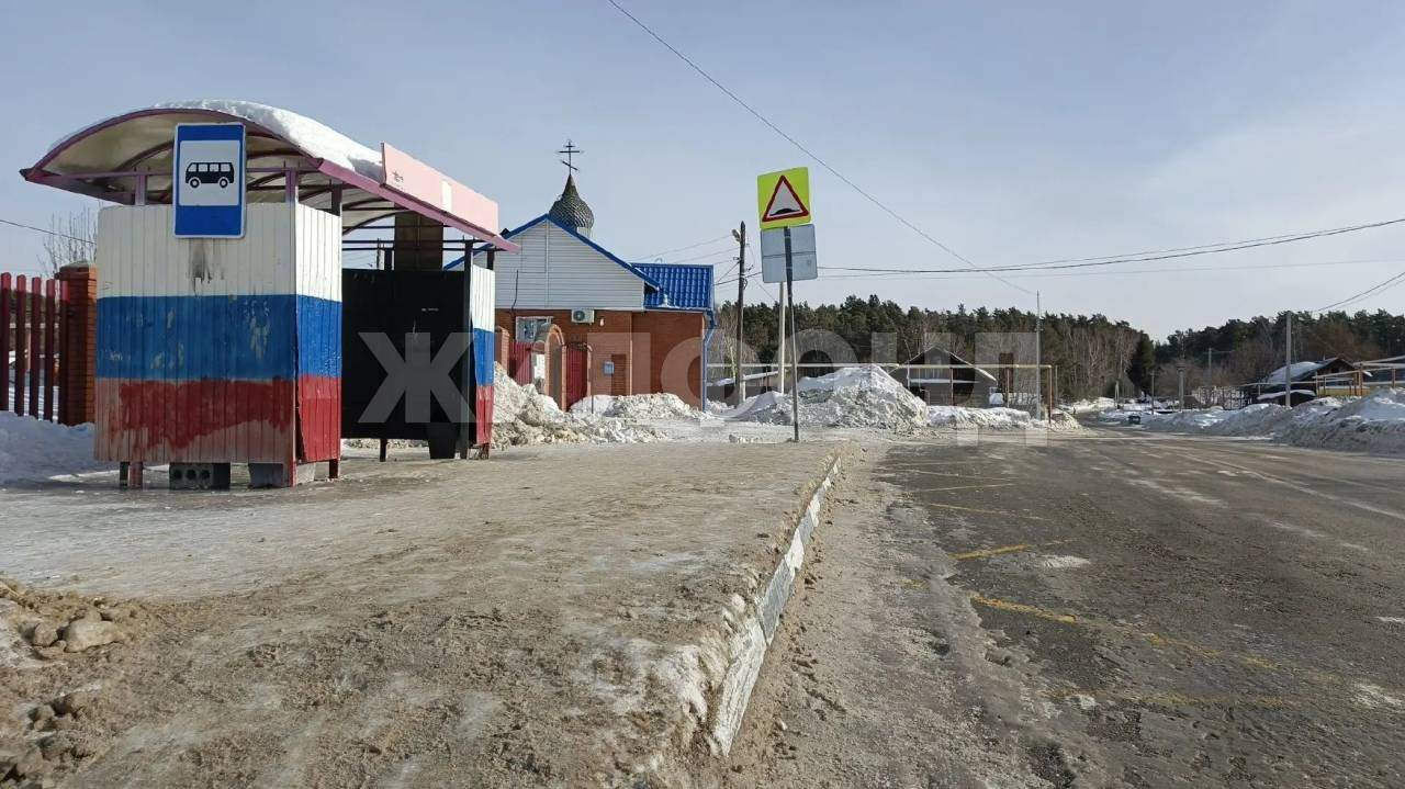 Продам земельный участок 1200 м.кв.