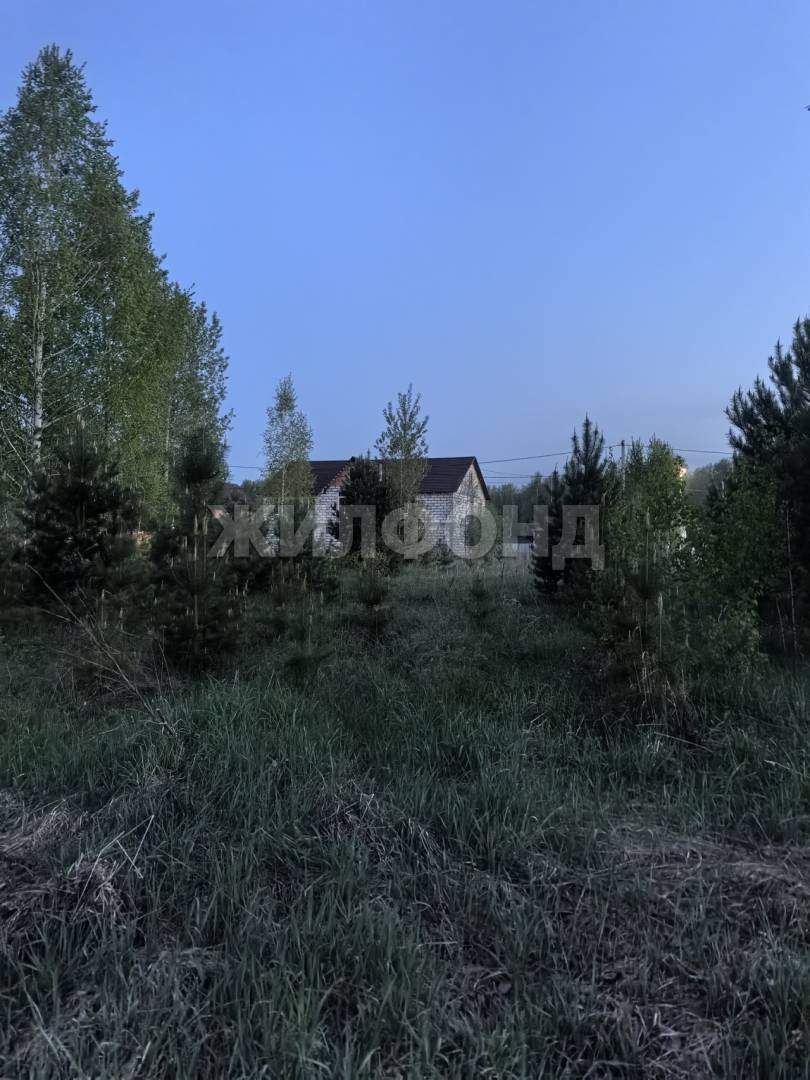 Продам земельный участок 732 м.кв.