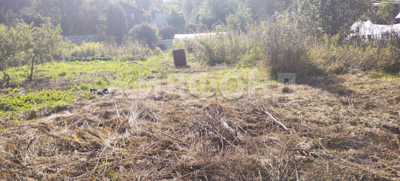 Продам земельный участок 1058 м.кв.